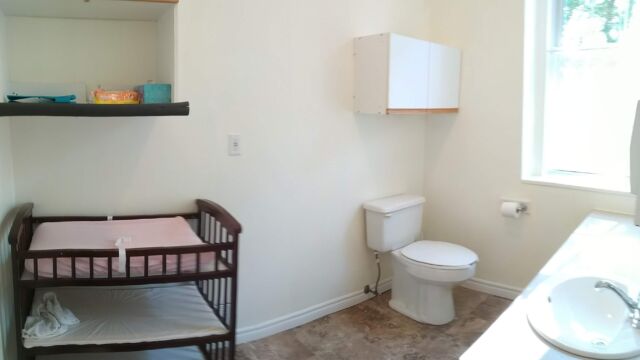 Washroom #1 of 2