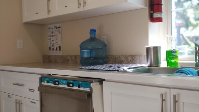 Dishwasher, double sink, plus single sink